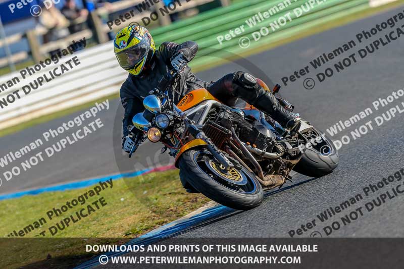 PJM Wedding Photography;enduro digital images;event digital images;eventdigitalimages;mallory park;mallory park photographs;mallory park trackday;mallory park trackday photographs;no limits trackdays;peter wileman photography;racing digital images;trackday digital images;trackday photos